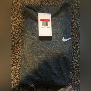 Brand new men’s Nike hooded shirt